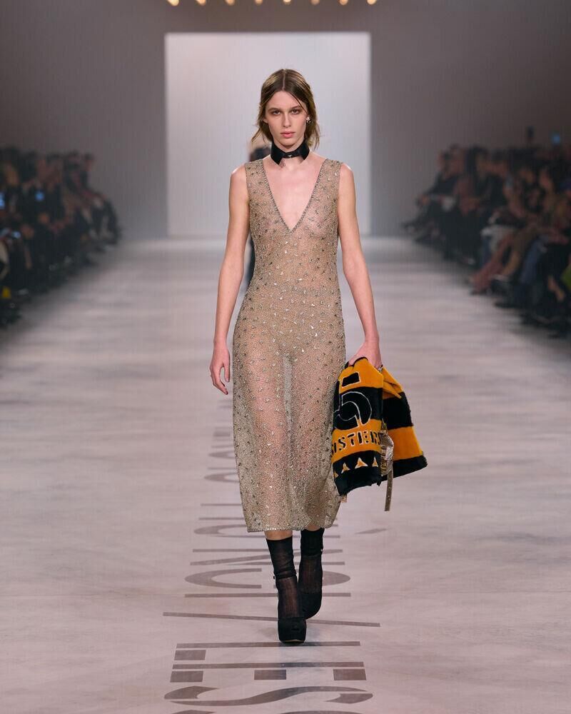 Le défilé Fendi automne-hiver 2026-2027 de Maria gracia Chiuri