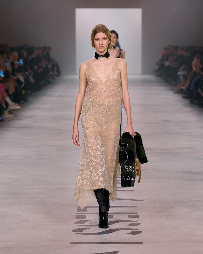 Le défilé Fendi automne-hiver 2026-2027 de Maria gracia Chiuri