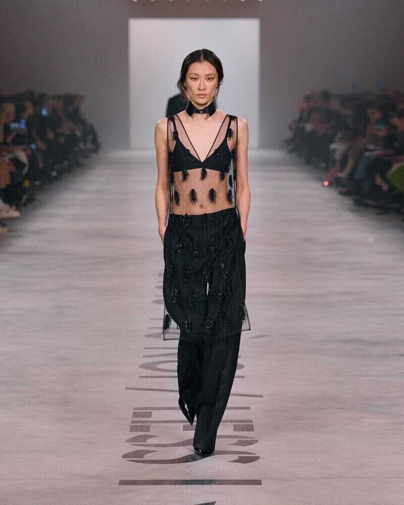 Le défilé Fendi automne-hiver 2026-2027 de Maria gracia Chiuri