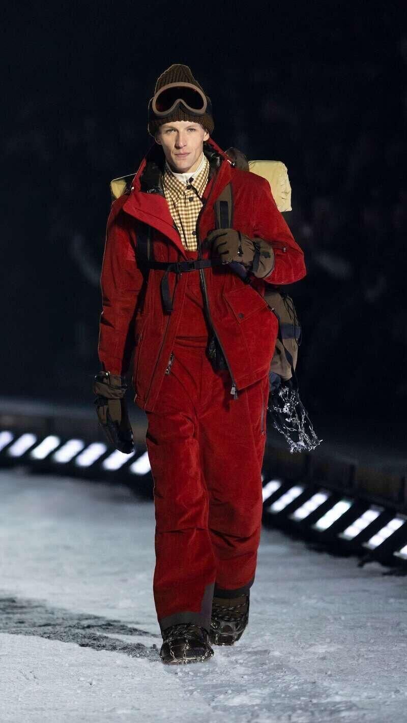 Le défilé Moncler Grenoble automne-hiver 2026-2027 à Aspen.