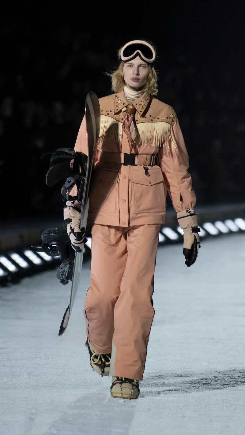 Le défilé Moncler Grenoble automne-hiver 2026-2027 à Aspen.
