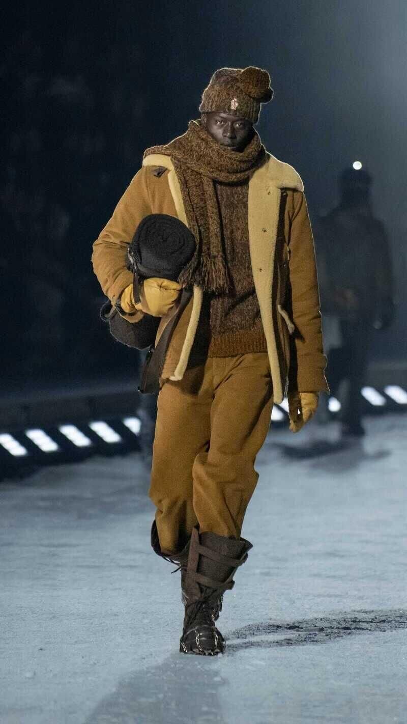 Le défilé Moncler Grenoble automne-hiver 2026-2027 à Aspen.