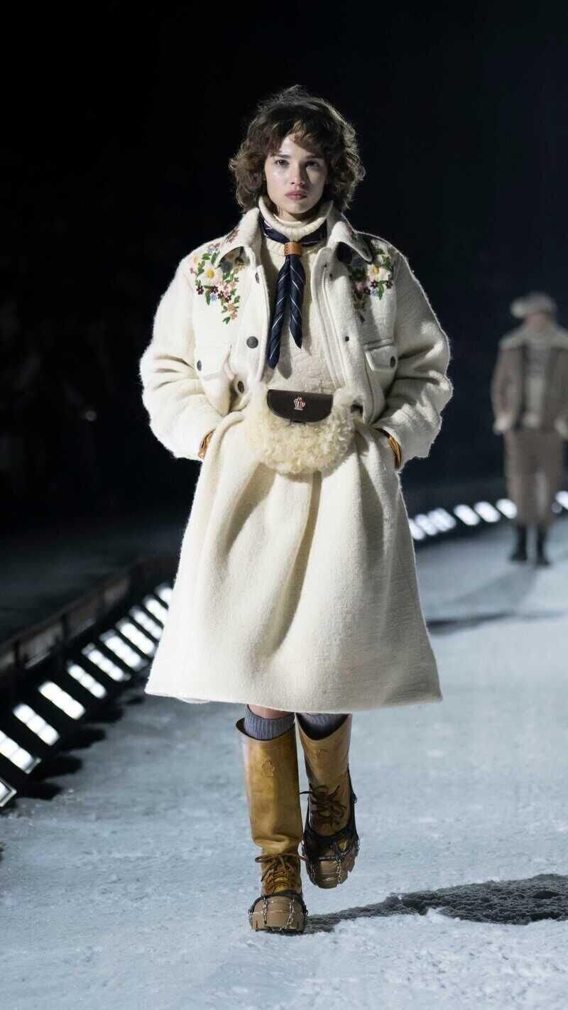 Le défilé Moncler Grenoble automne-hiver 2026-2027 à Aspen.