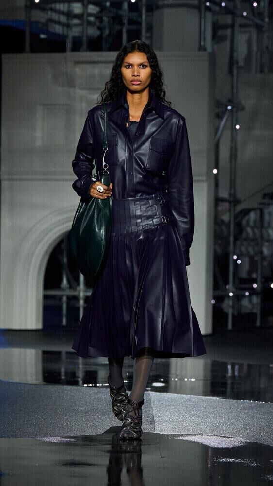 Le défilé Burberry automne hiver 2026-2027 à la Fashion Week de Londres