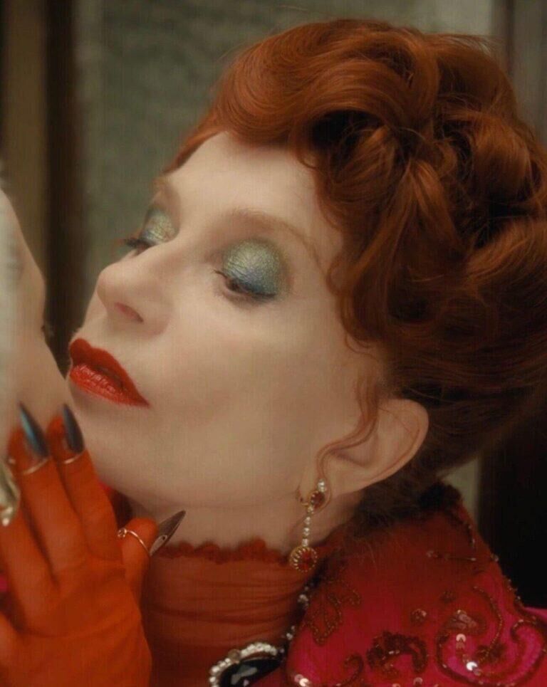 Isabelle Huppert dans le film The Blood Countess.