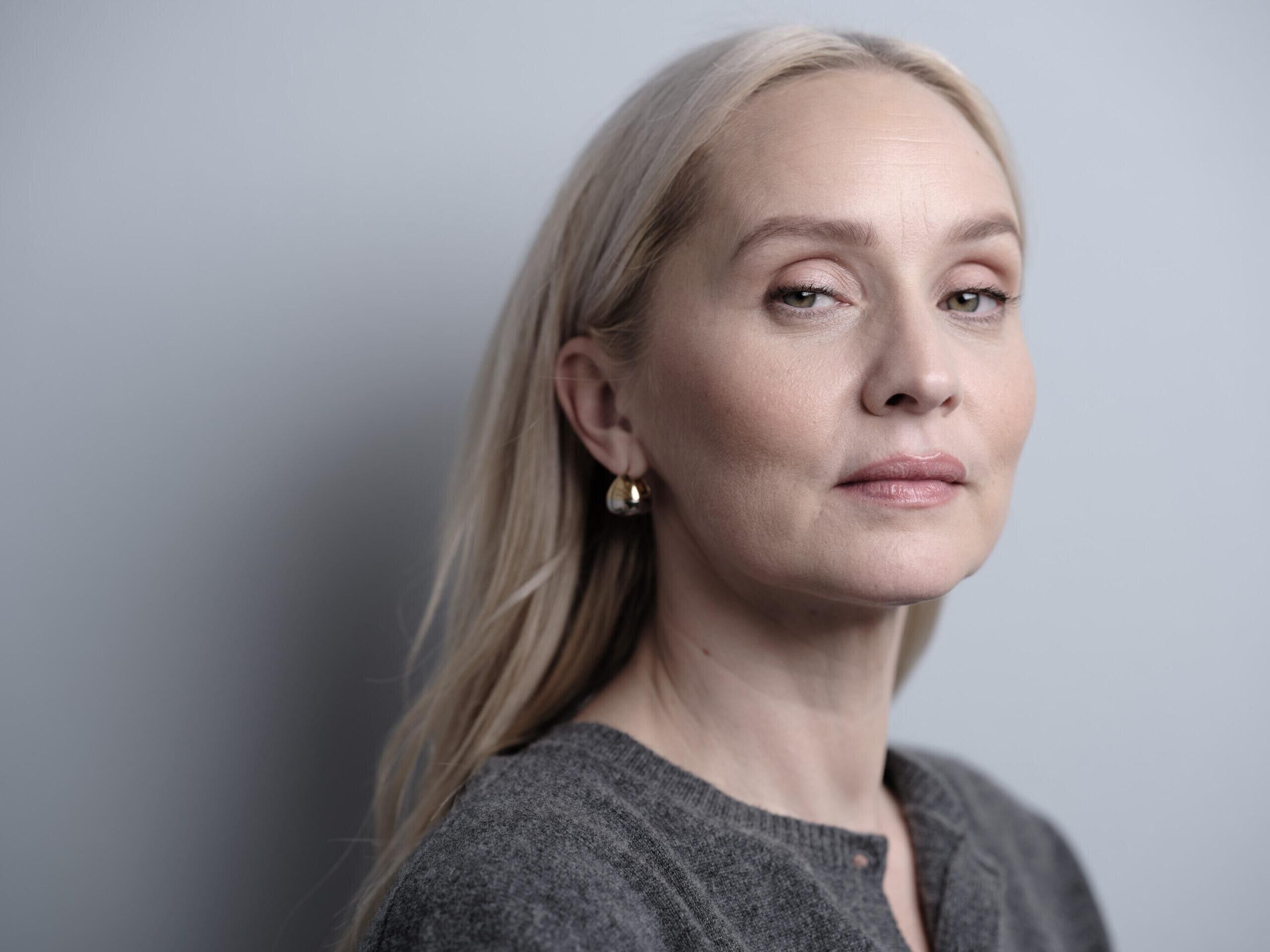 Mona Fastvold pour Miu Miu Tales.