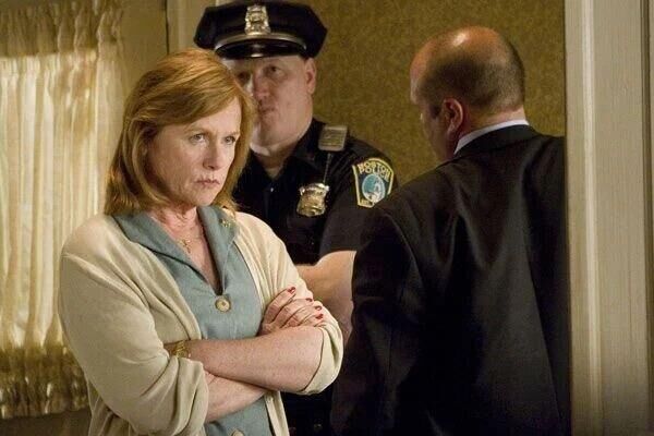 Amy Madigan dans le film Gone Baby Gone © Buena Vista International