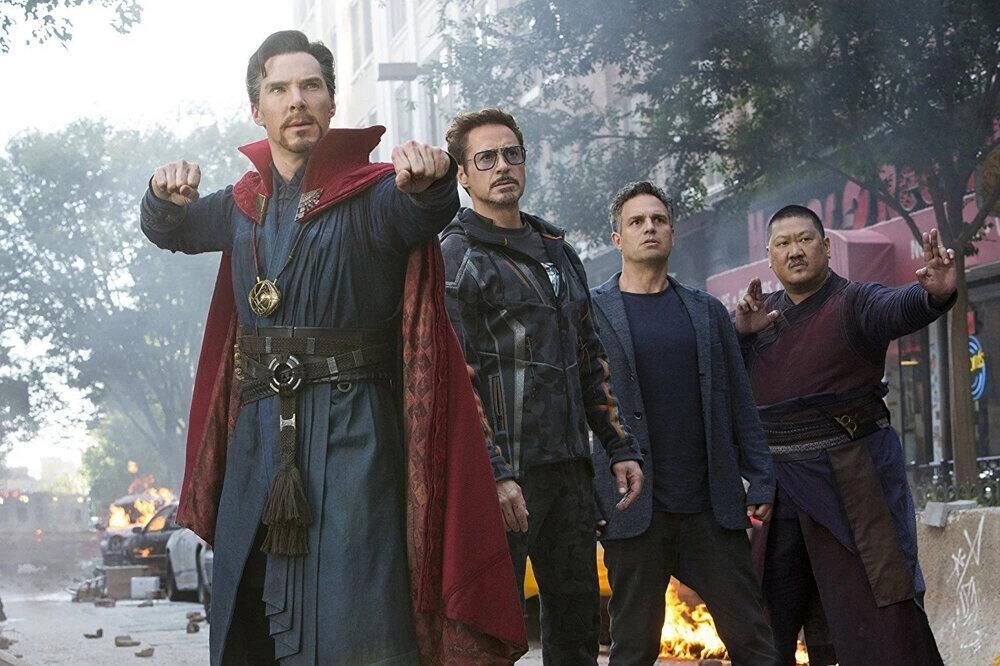 Robert Downey JR porte une paire de lunettes Dita Mach-One dans Avengers: Infinity War (2018). © Marvel Studios.