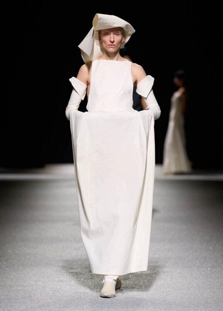 Le défilé Issey Miyake automne-hiver 2026-2027.