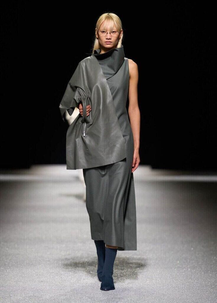 Le défilé Issey Miyake automne-hiver 2026-2027.