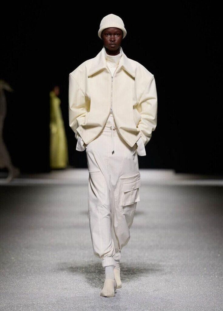 Le défilé Issey Miyake automne-hiver 2026-2027.
