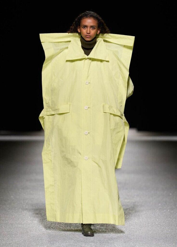 Le défilé Issey Miyake automne-hiver 2026-2027.