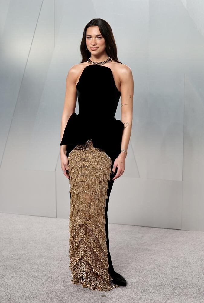 Dua Lipa à la soirée Vanity Fair des Oscars 2026, le 15 mars 2026 à Los Angeles. © Jamie McCarthy/WireImage.