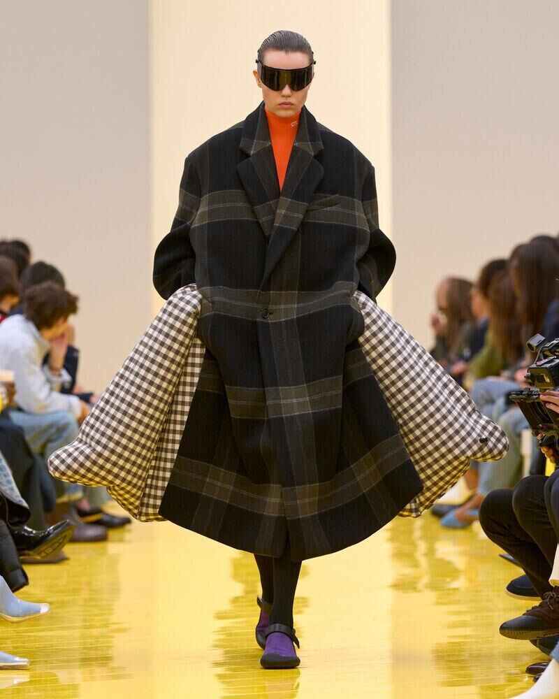 The Loewe Fall/Winter 2026-2027 show Paris Fahsion week.