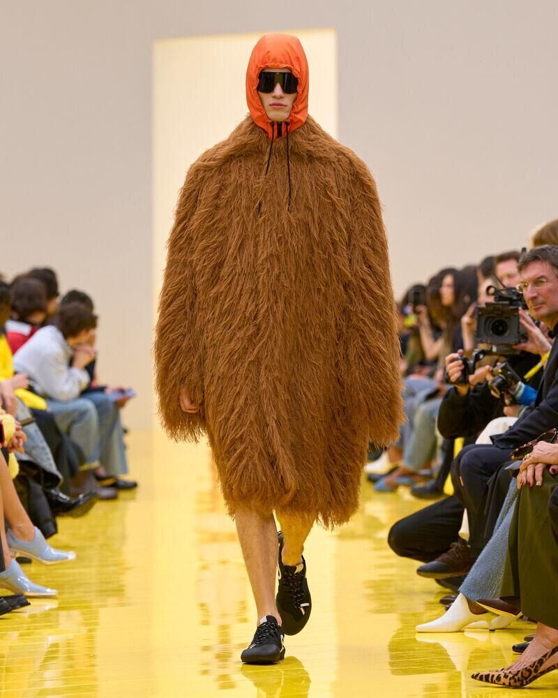 The Loewe Fall/Winter 2026-2027 show Paris Fahsion week.
