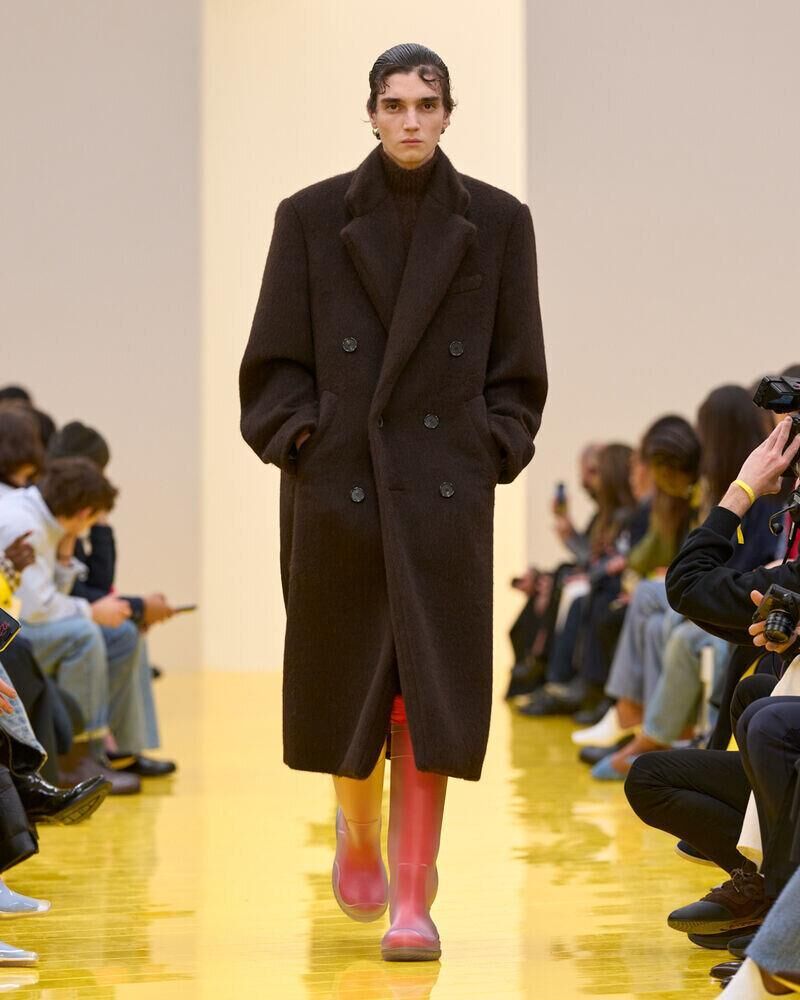 The Loewe Fall/Winter 2026-2027 show Paris Fahsion week.