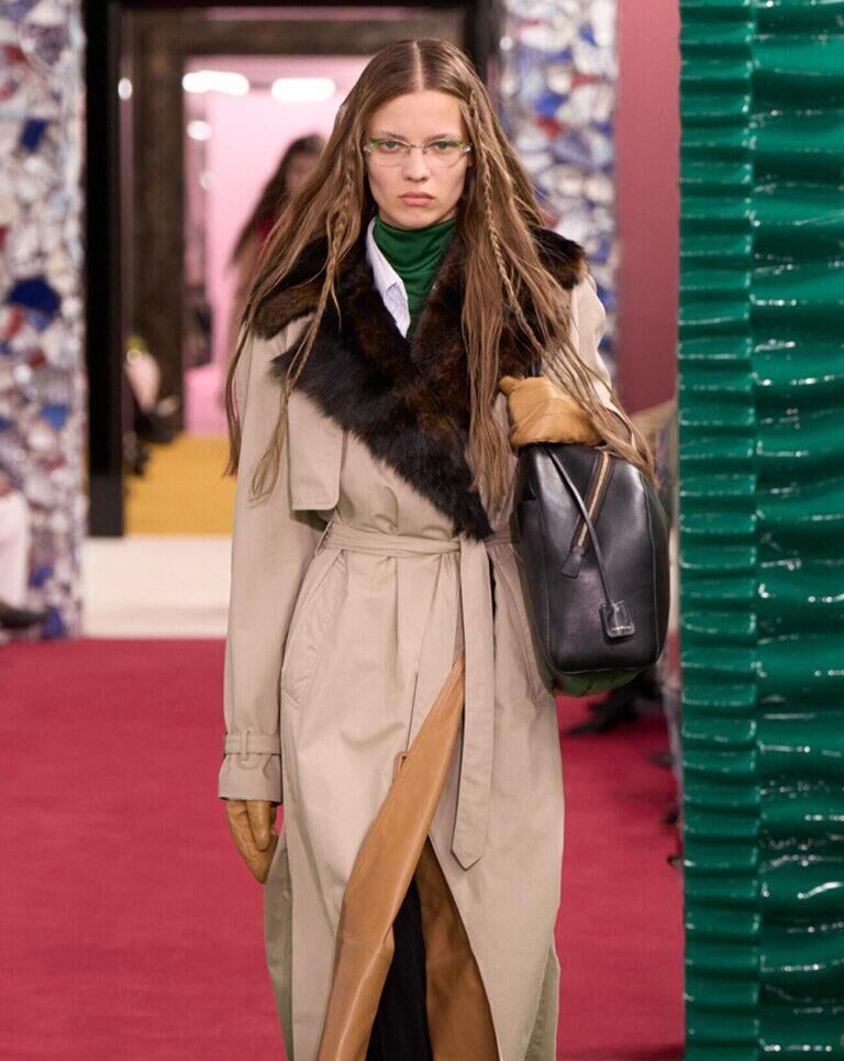 Le défilé Acne Studios automne-hiver 2026-2027.