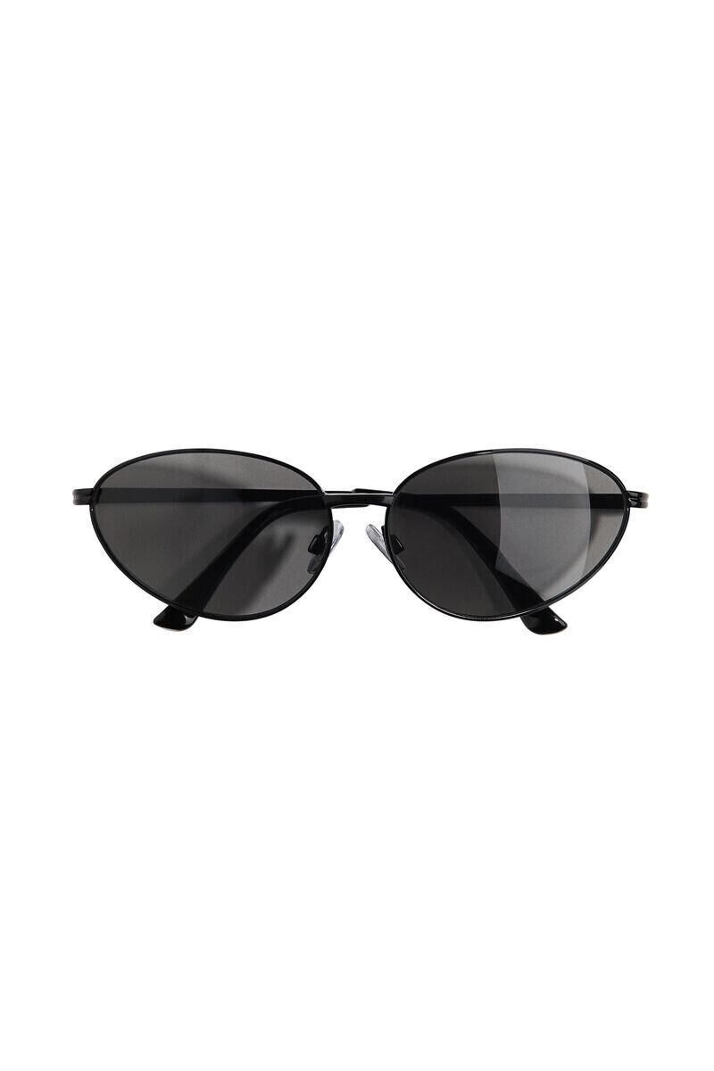 H&M Les lunettes de soleil minimalistes.