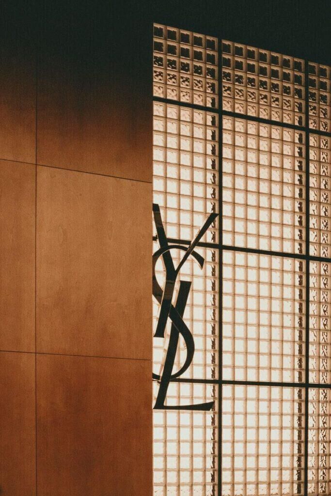 Le décor du défilé Saint Laurent automne-hiver 2026-2027.