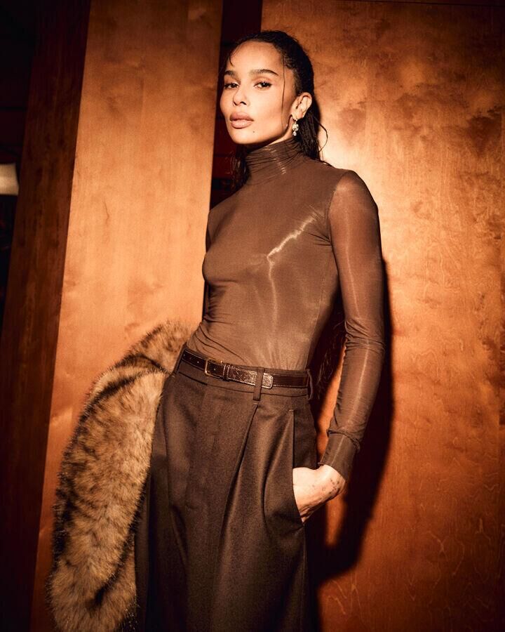 zoe kravitz au defile saint laurent automne-hiver 2026-2027 à la fashion week de paris