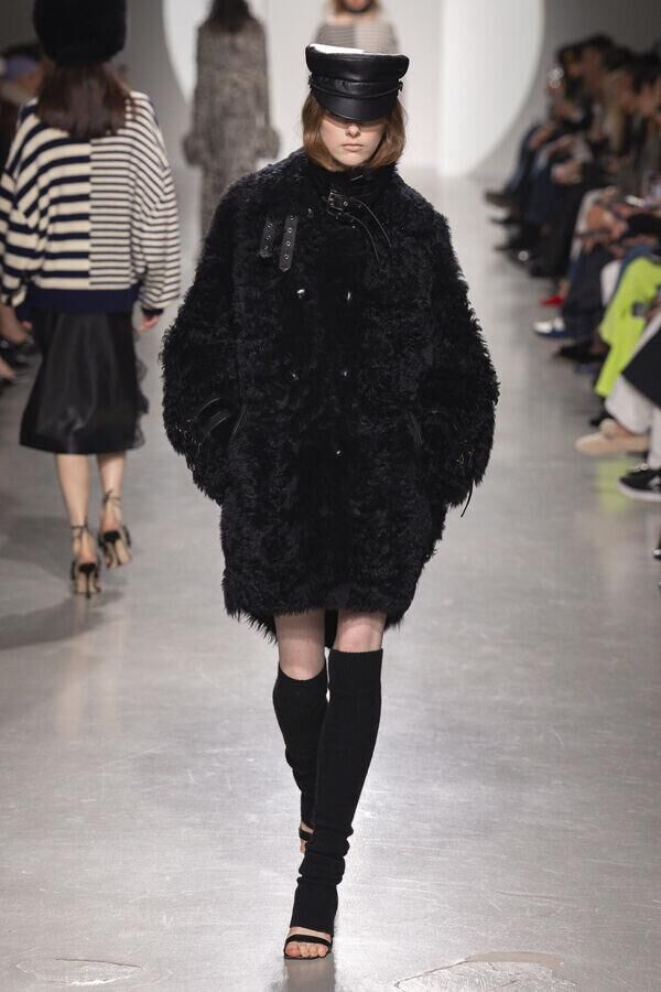 defile vaillant automne-hiver 2026-2027 à la fashion week de paris