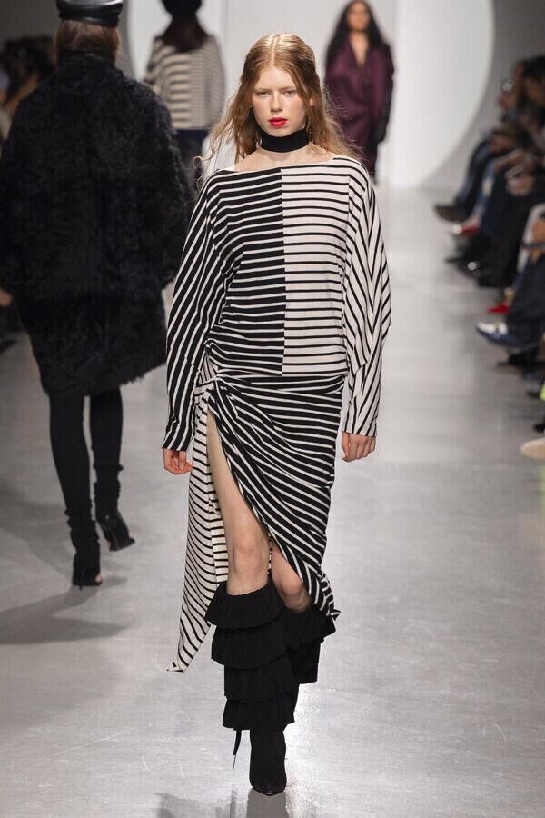 defile vaillant automne-hiver 2026-2027 à la fashion week de paris