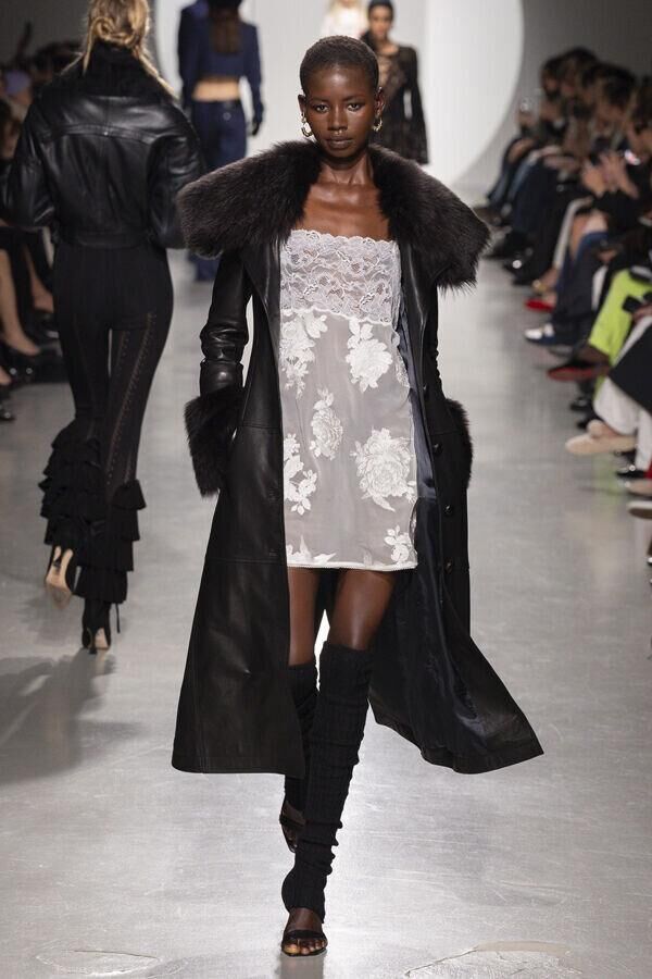defile vaillant automne-hiver 2026-2027 à la fashion week de paris