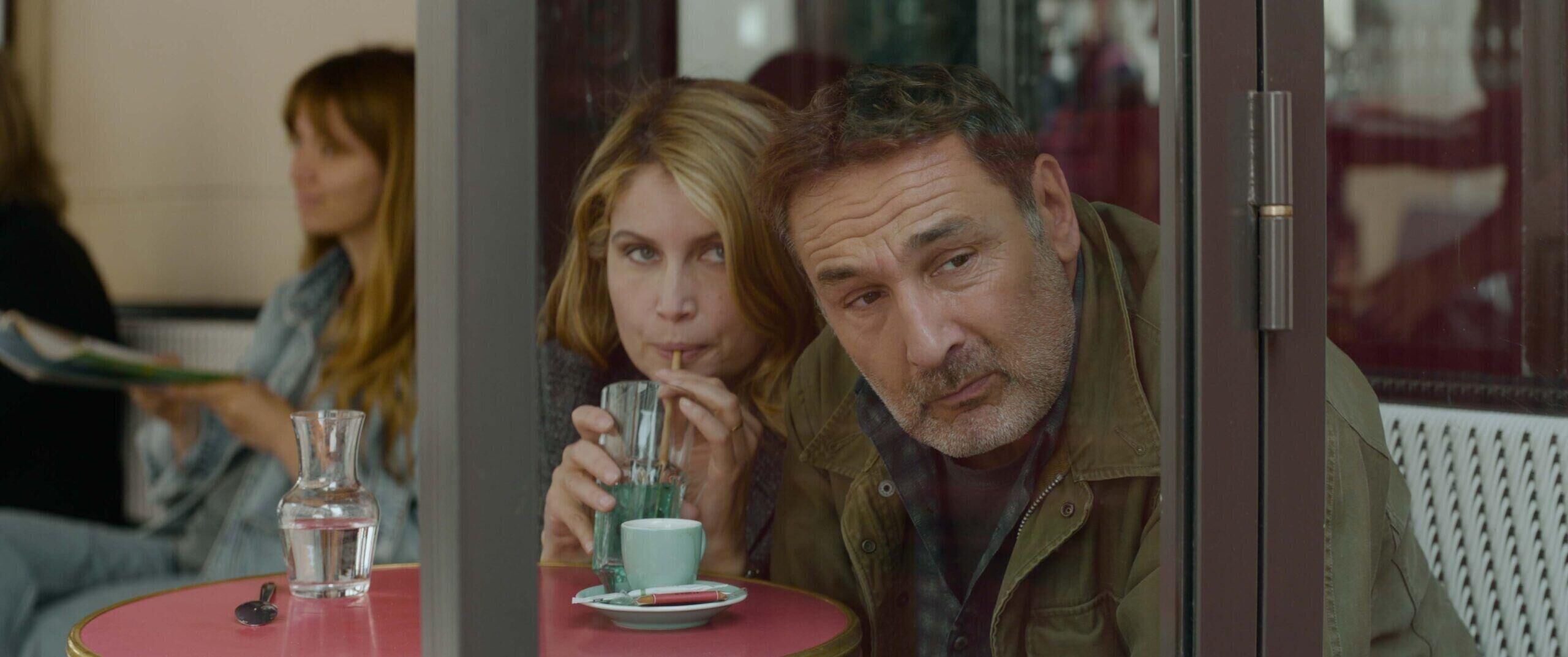 Laetitia Casta et Gilles Lellouche dans le film Le Crime du 3e étage (2026).
