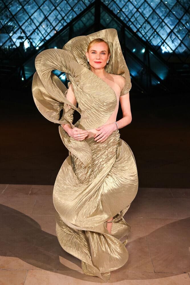 Diane Kruger au Grand Diner du Louvre 2026.