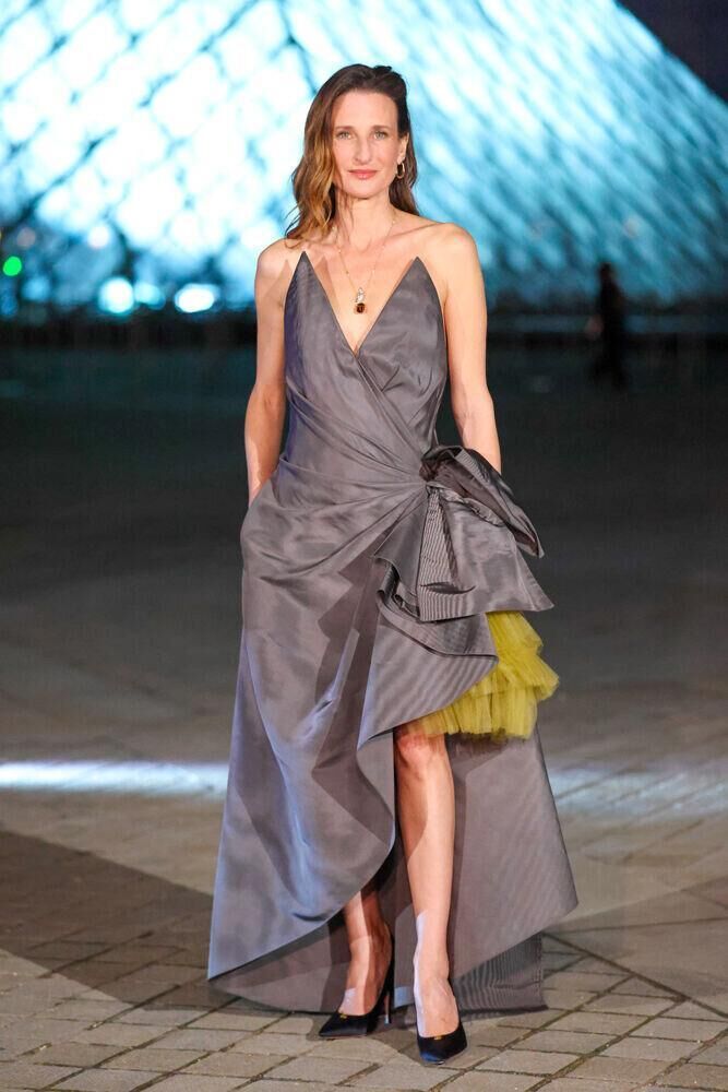 Camille Cottin en Dior couture.