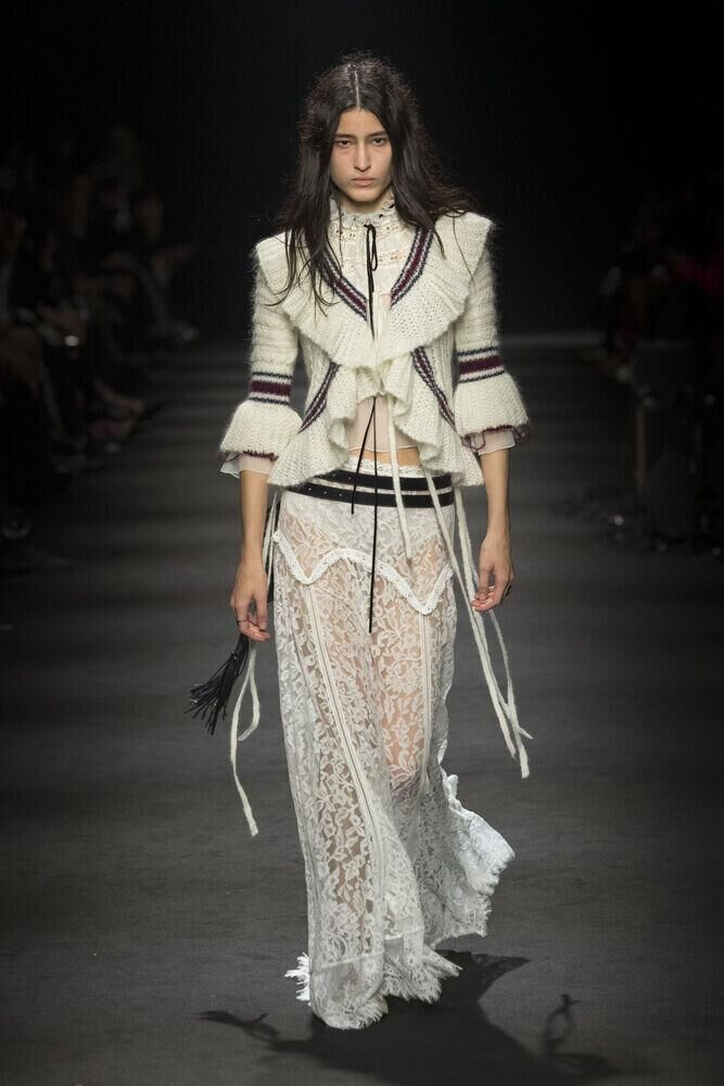 Le défilé Ann Demeulemeester automne-hiver 2026-2027 à la Fashion Week de Paris