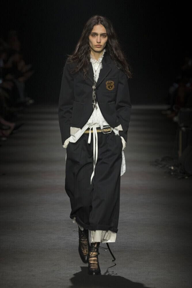 Le défilé Ann Demeulemeester automne-hiver 2026-2027 à la Fashion Week de Paris