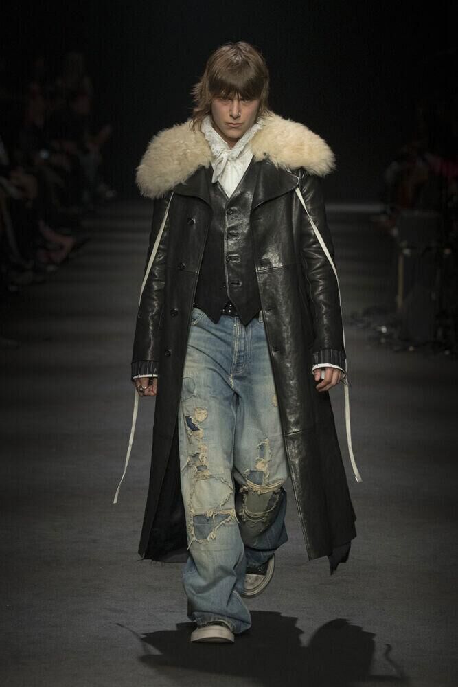Le défilé Ann Demeulemeester automne-hiver 2026-2027 à la Fashion Week de Paris