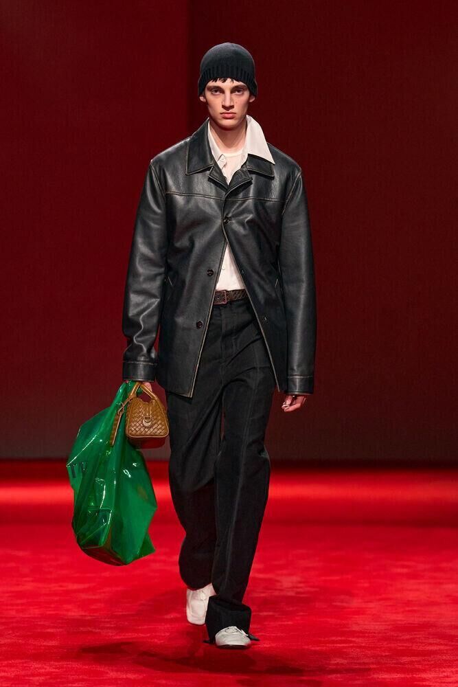 Le défilé Bottega Veneta automne-hiver 2026-2027 à la Fashion Week de Milan