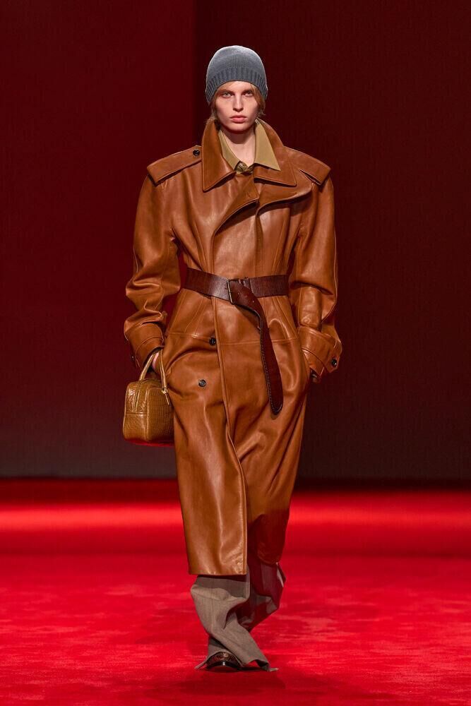 Le défilé Bottega Veneta automne-hiver 2026-2027 à la Fashion Week de Milan