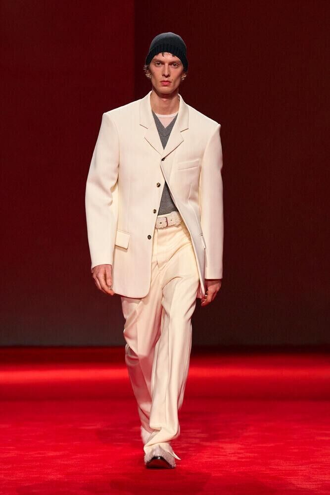 Le défilé Bottega Veneta automne-hiver 2026-2027 à la Fashion Week de Milan