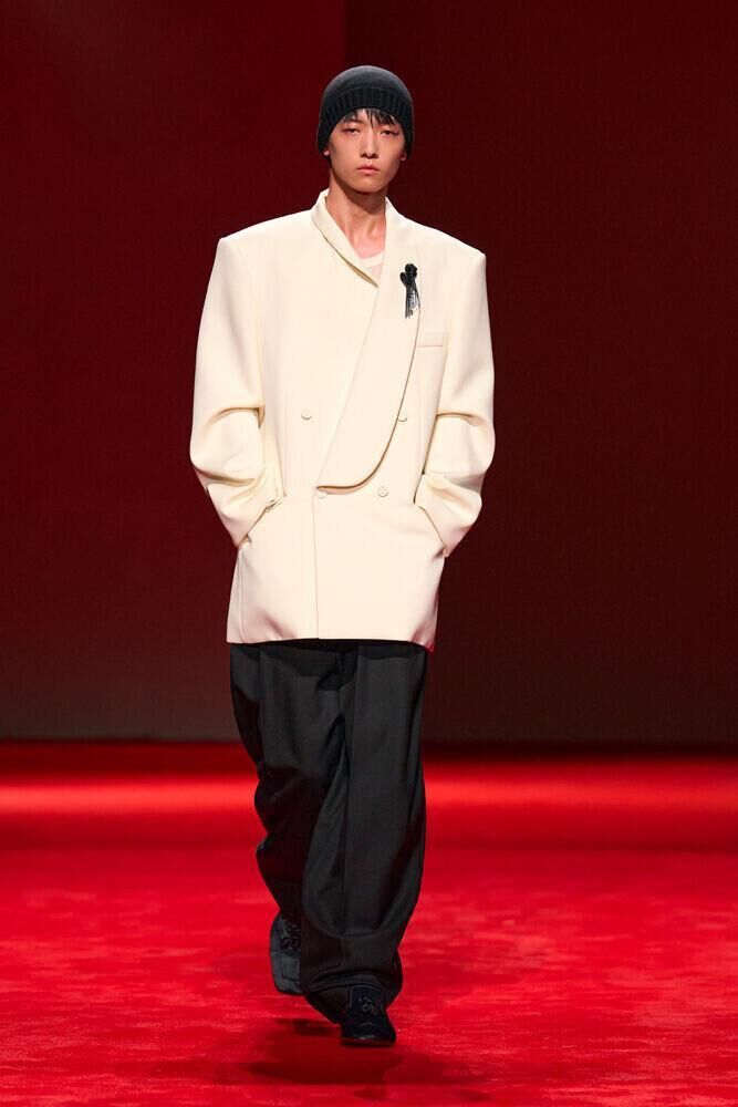 Le défilé Bottega Veneta automne-hiver 2026-2027 à la Fashion Week de Milan