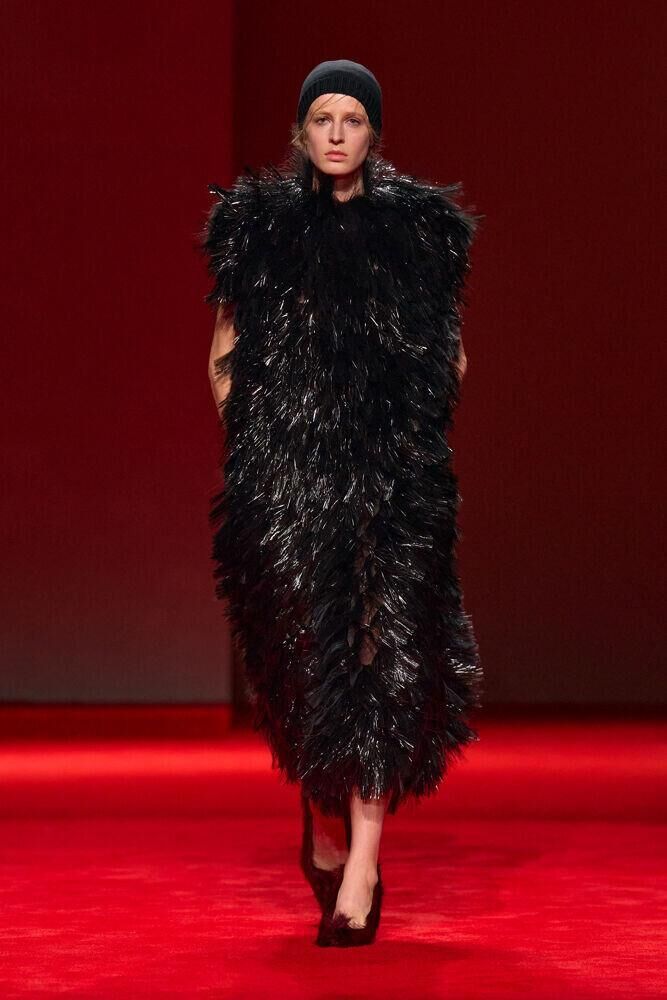 Le défilé Bottega Veneta automne-hiver 2026-2027 à la Fashion Week de Milan
