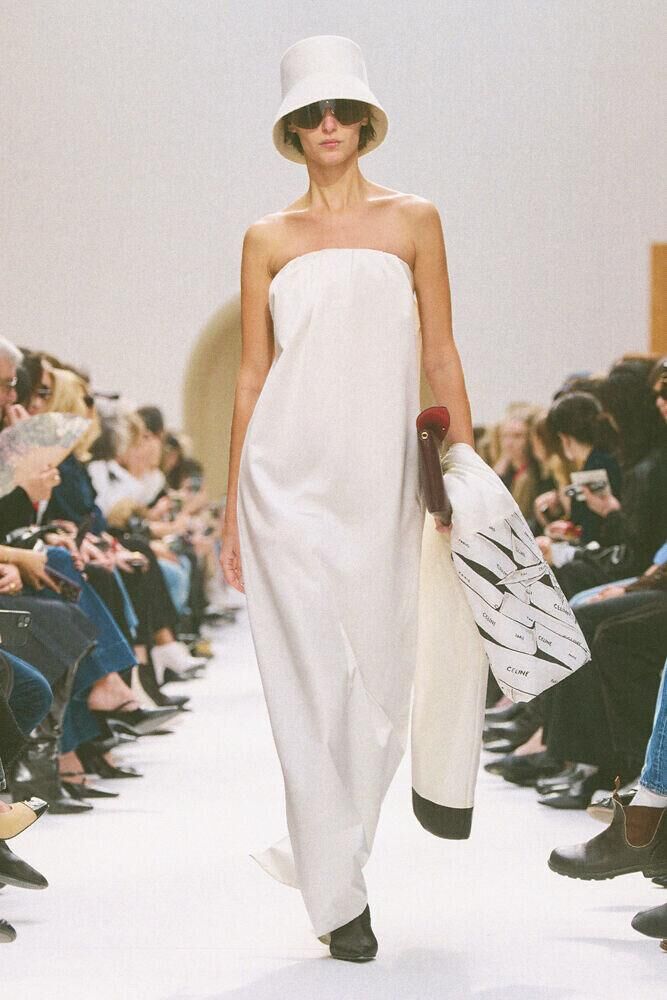 Le défilé Celine hiver 2026 à la Fashion Week de Paris