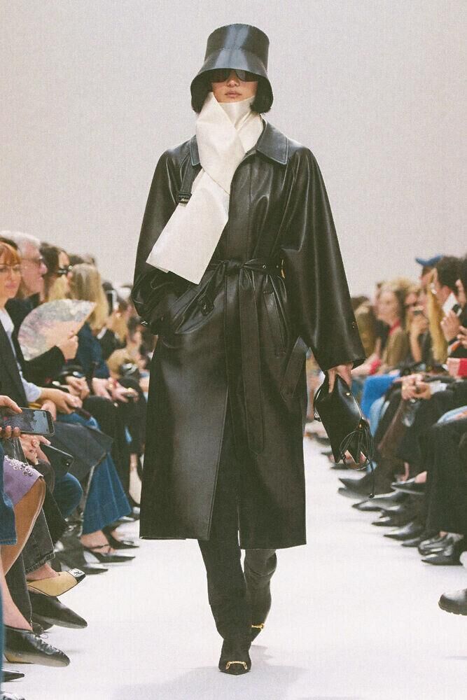 Le défilé Celine hiver 2026 à la Fashion Week de Paris