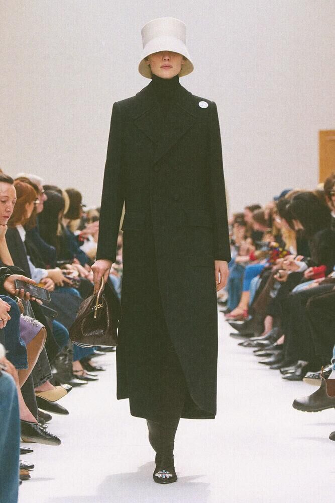 Le défilé Celine hiver 2026 à la Fashion Week de Paris