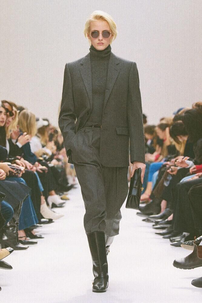 Le défilé Celine hiver 2026 à la Fashion Week de Paris