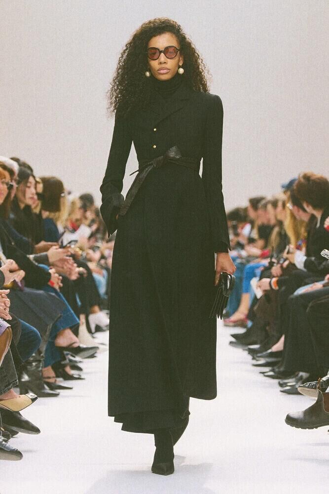 Le défilé Celine hiver 2026 à la Fashion Week de Paris