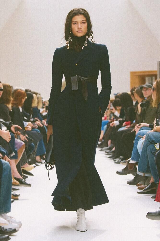 Le défilé Celine hiver 2026 à la Fashion Week de Paris