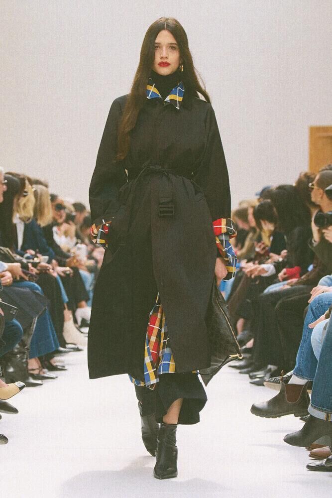 Le défilé Celine hiver 2026 à la Fashion Week de Paris