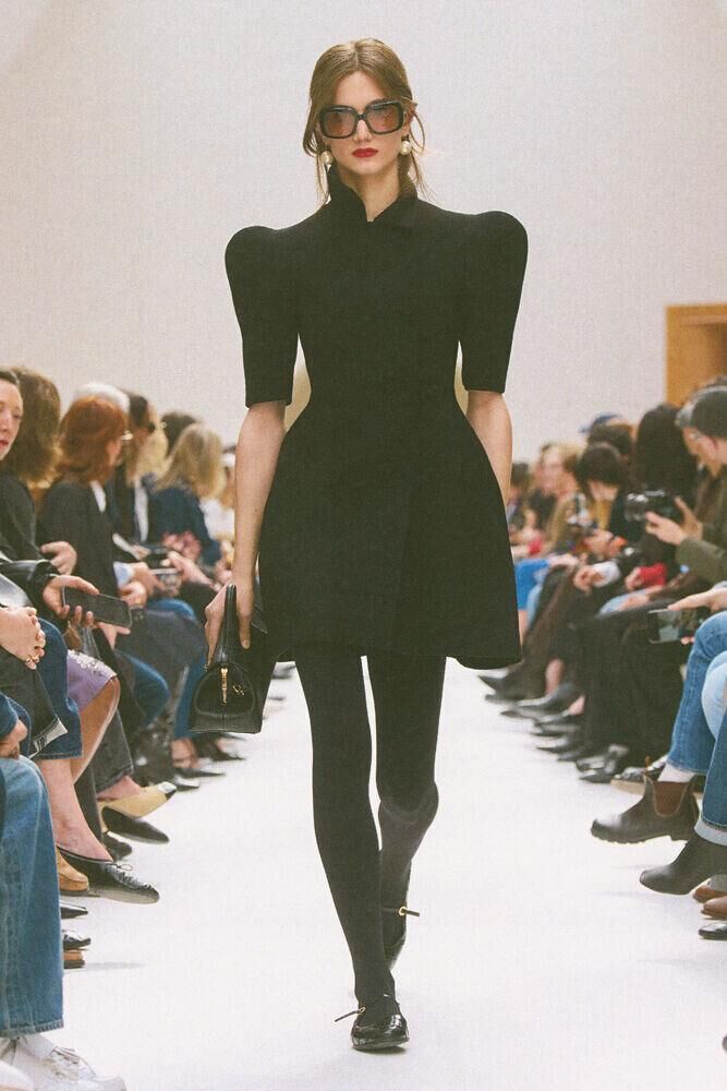 Le défilé Celine hiver 2026 à la Fashion Week de Paris