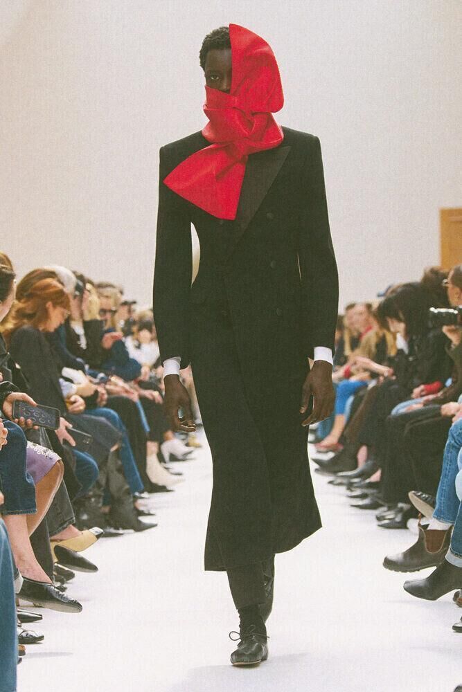 Le défilé Celine hiver 2026 à la Fashion Week de Paris