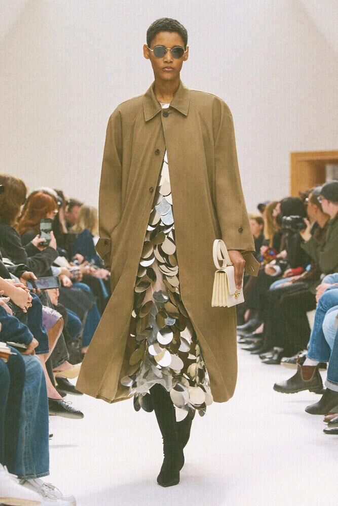 Le défilé Celine hiver 2026 à la Fashion Week de Paris