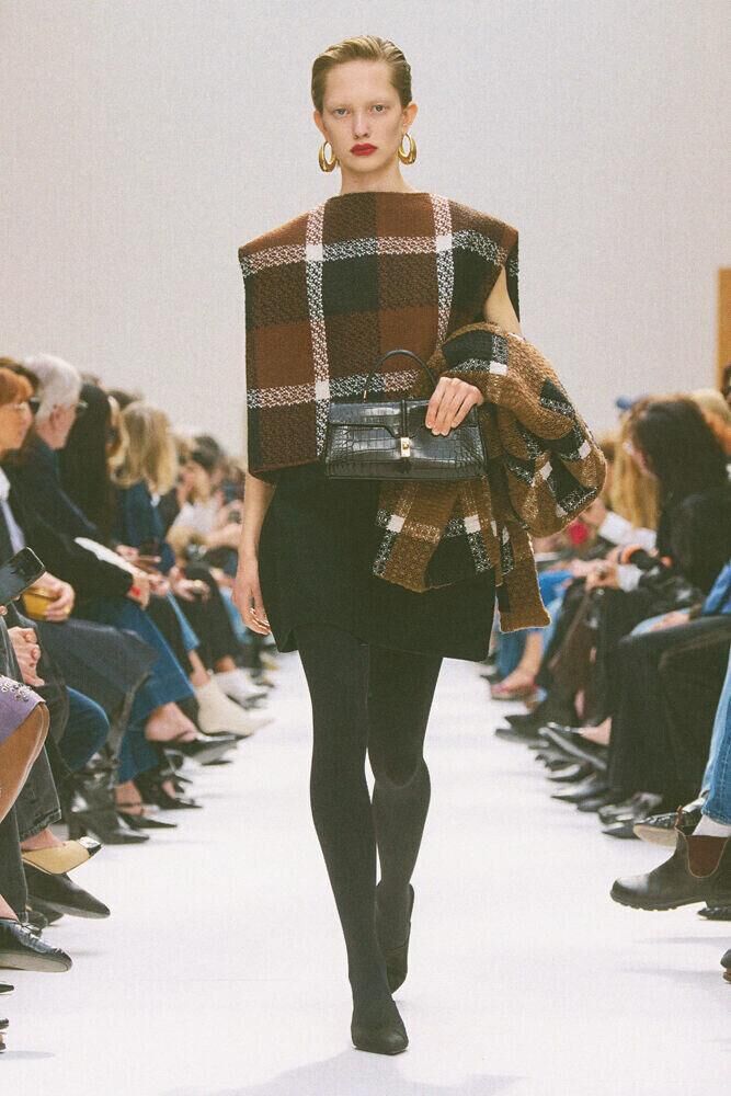 Le défilé Celine hiver 2026 à la Fashion Week de Paris