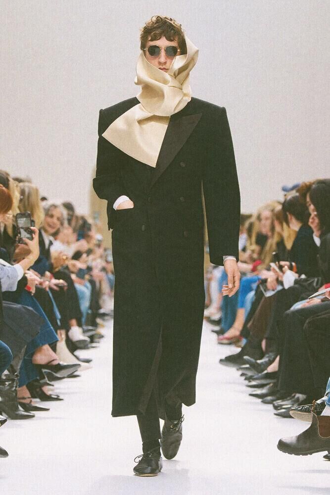 Le défilé Celine hiver 2026 à la Fashion Week de Paris